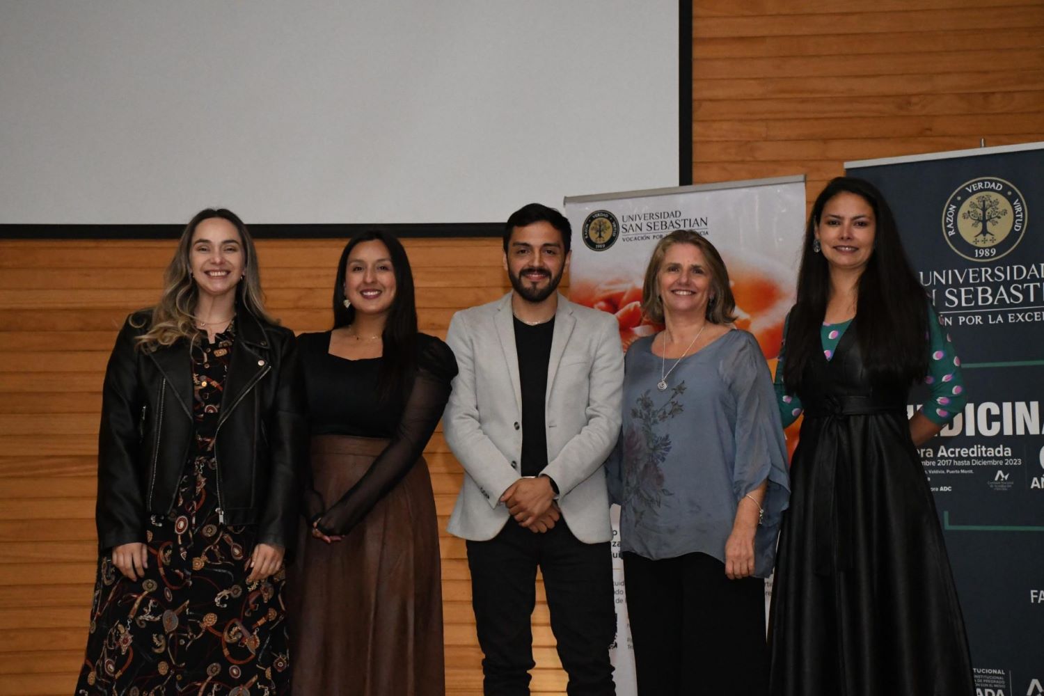 Perfil del cuidador en Los Ríos: Desafíos y necesidades invisibilizadas